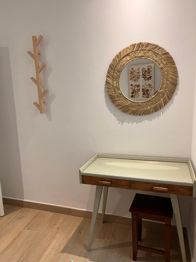 Precioso Apartamento Con Patio Granada Exteriör bild