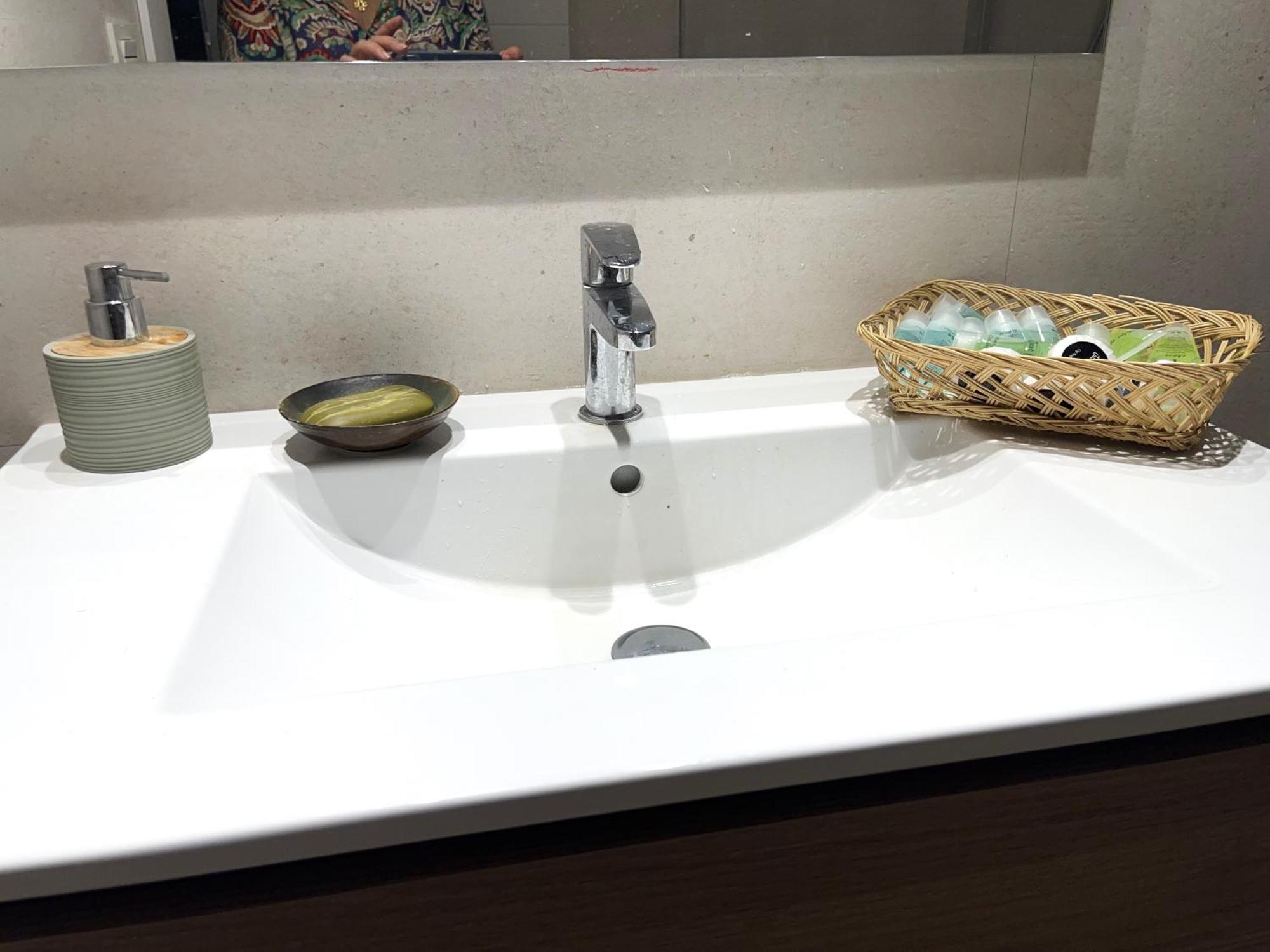 Precioso Apartamento Con Patio Granada Exteriör bild